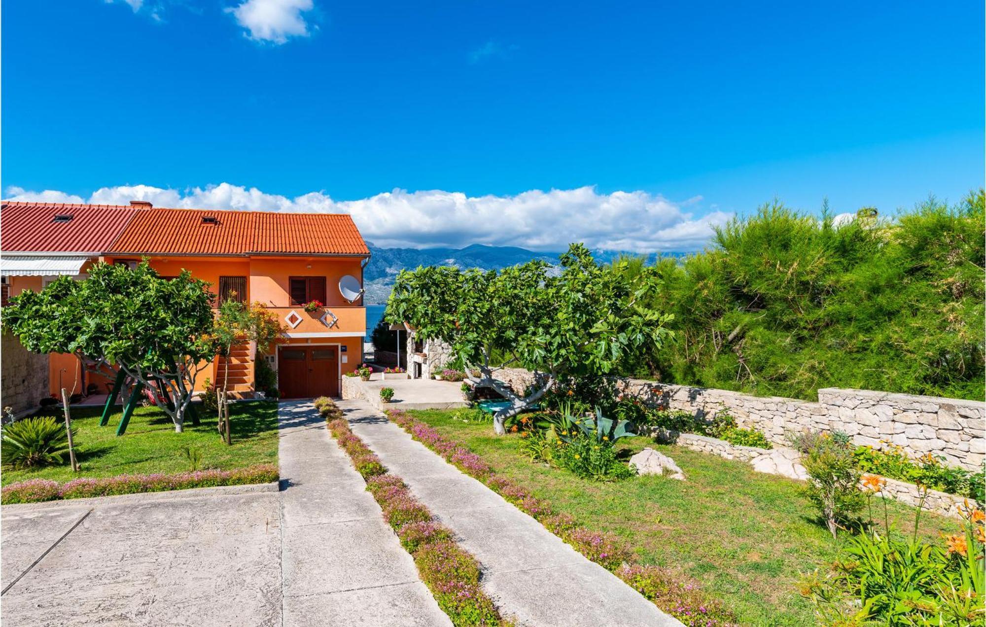 Lovely Apartment In Razanac With Wifi Luaran gambar